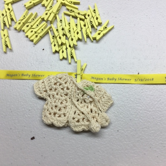 Mini 34 crocheted baby girl/boy party favor or decoration - Picture 2 of 12